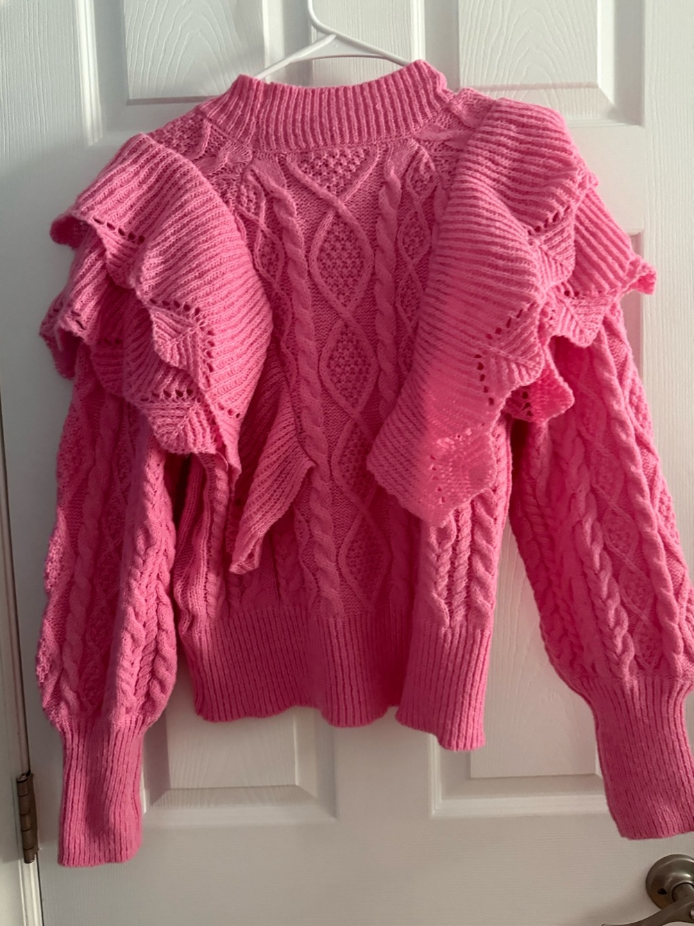 Entro Pink Cable Knit Ruffle Sweater Size Medium
